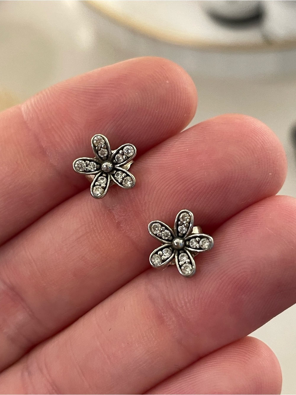Pandora Silver Dazzling Daisy Studs